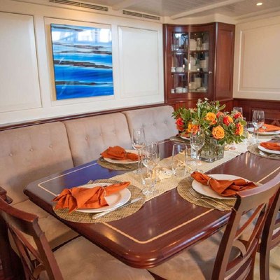Aurelius 111 Yacht 12