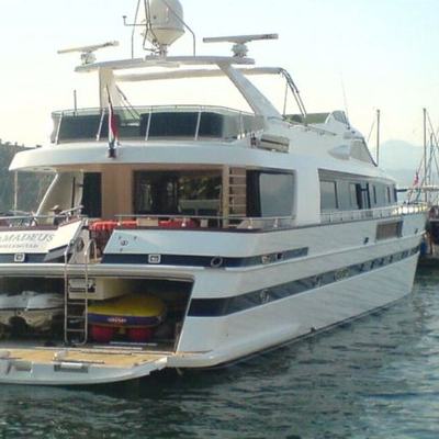 Amadeus Yacht 9
