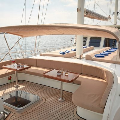 sea breeze yacht broker