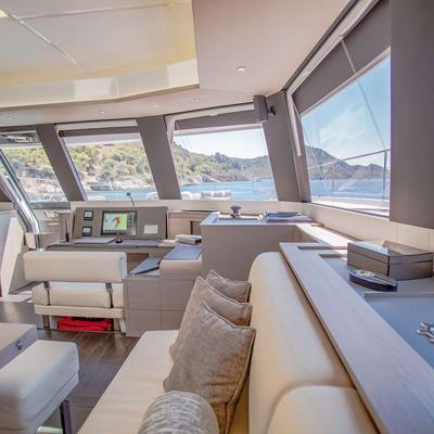 Ariva Yacht 14