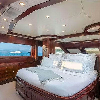 Endless Summer Yacht 14