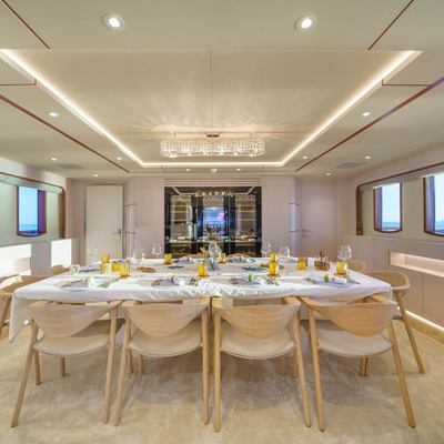 Maia Yacht 14