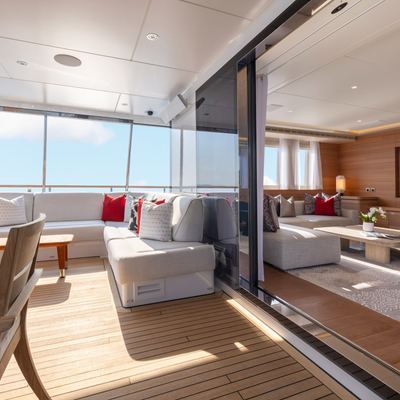 Bijin Yacht 11