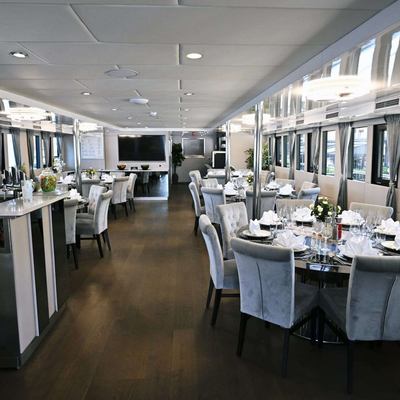 Excellence Nera Yacht 12