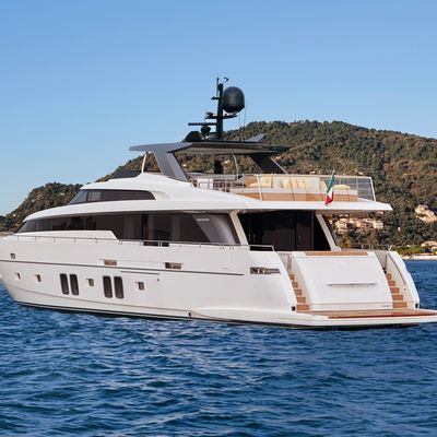 george five yacht price