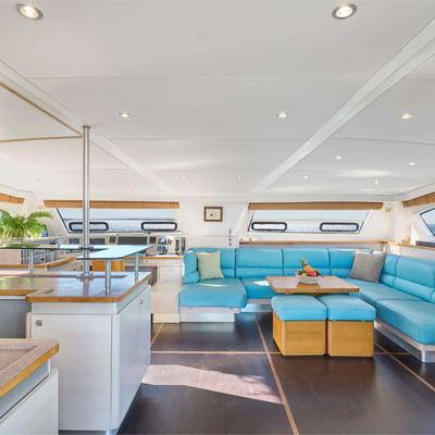 Stadium Yacht 11