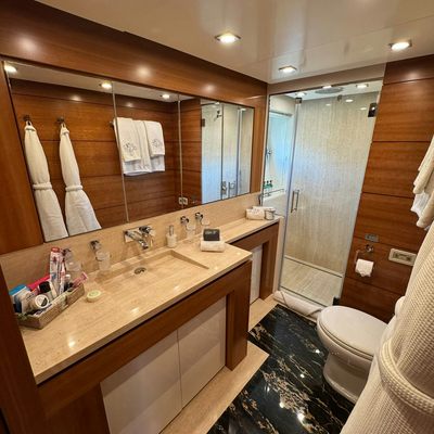 Arion Yacht 15