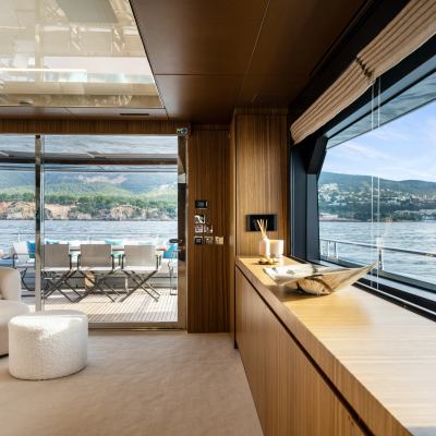HP6 Yacht 13