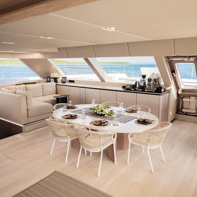 Kokomo Yacht 14