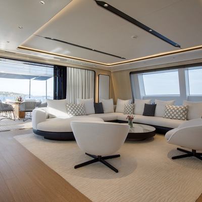 Perla Bianca Yacht 15