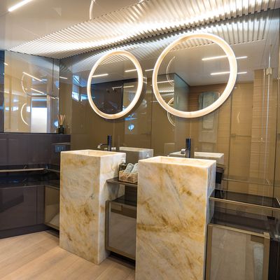 Daddy's Dream 2 Yacht 14