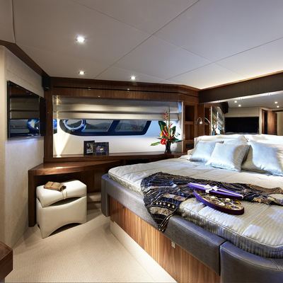 Oasis Yacht 15