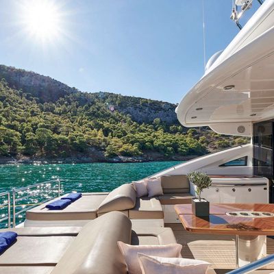 Ally Yacht 13