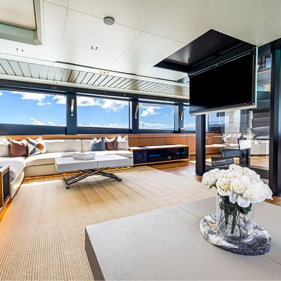Bad Mutha Yacht 15