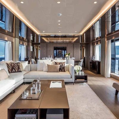 Alvium Yacht 11