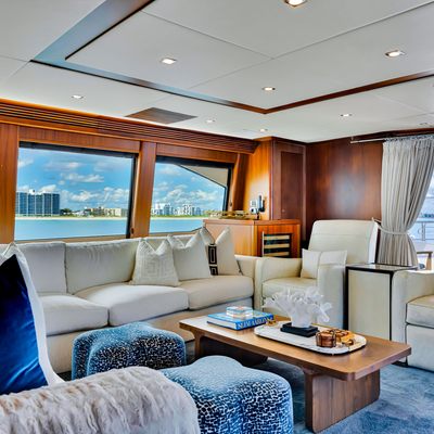 Natural 9 Yacht 11