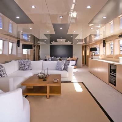 Sofia Y Yacht 11