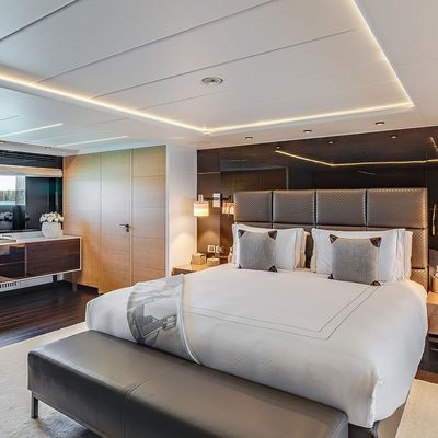 BON VIVANT Yacht Charter Price - Codecasa Luxury Yacht Charter