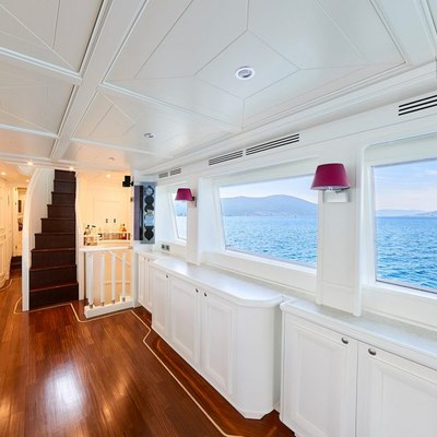 Ziacanaia Yacht 8