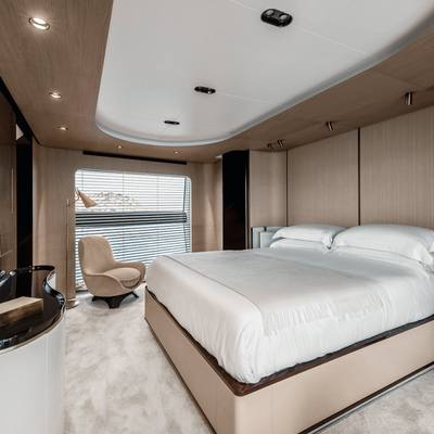 ASR Yacht 13