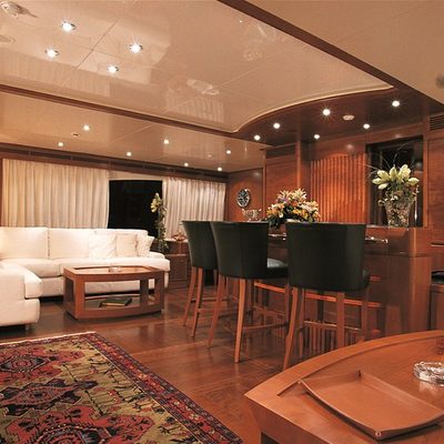 More Yacht 11