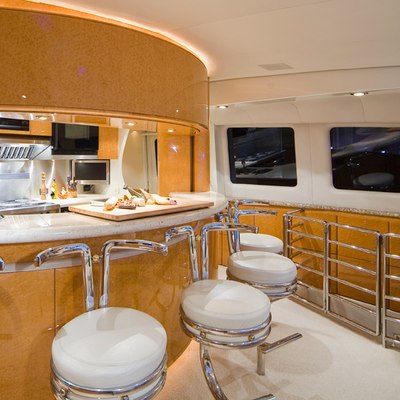 Moonraker Yacht 7