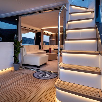 Concord's 6 Yacht 11