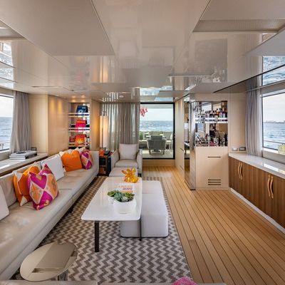 Wombat Yacht 14