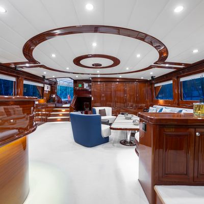 Performance Fee Yacht 13
