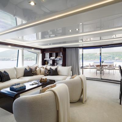 Mousea of the Sea Yacht 11