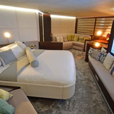 GINGER Yacht Charter Price - Pershing Luxury Yacht Charter