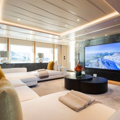 SYNTHESIS Yacht 14