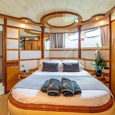 B3 Yacht 9