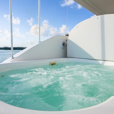 Kemosabe Yacht 11