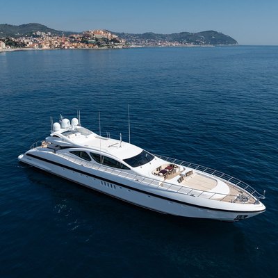 Blue Azur Yacht 15