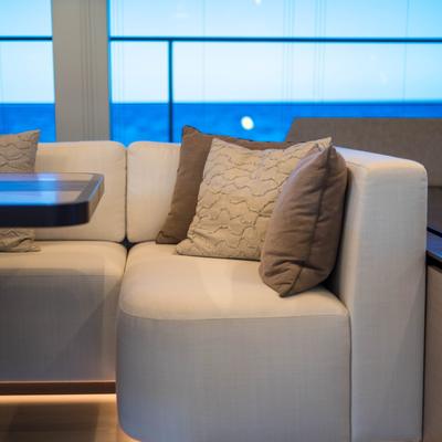 Aura Yacht 15