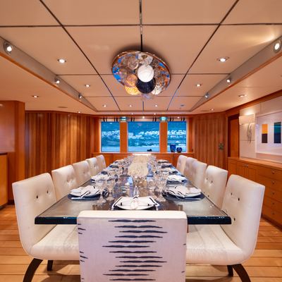 Victoria Del Mar Yacht 15