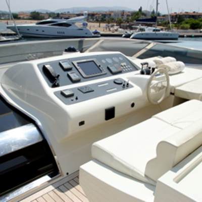4Five Yacht 12