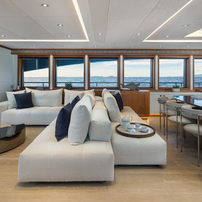Talia Yacht 13