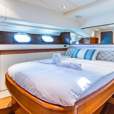 Parodia II Yacht 14