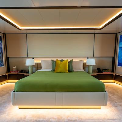 Limerence Yacht 12