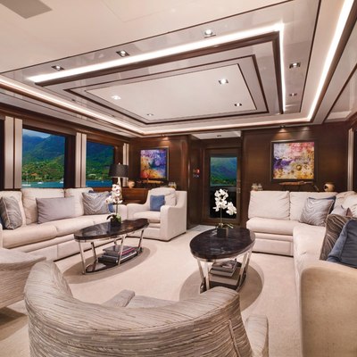 VivieRae II Yacht 12