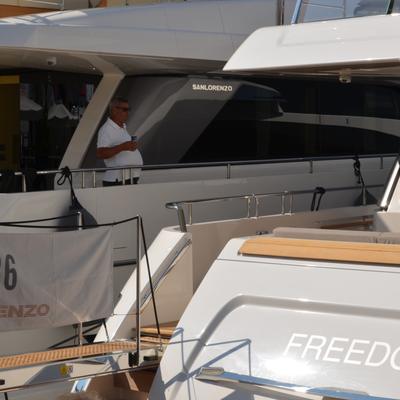 freedom yacht charter miami