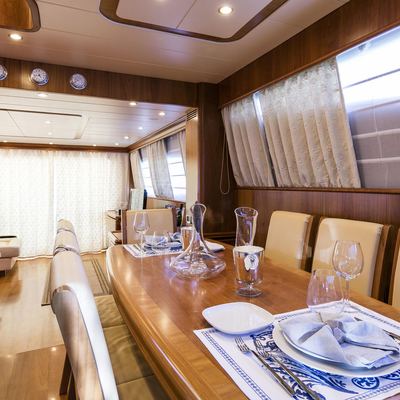 Gorgeous Yacht 14