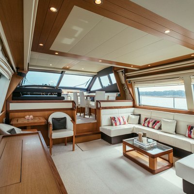 To Escape Yacht 15