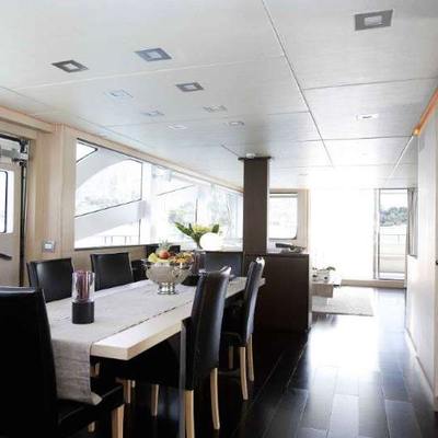 Aria Yacht 14