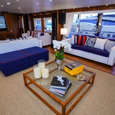 Lucien Yacht 14