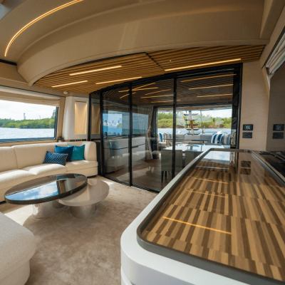 Latitude Yacht 15