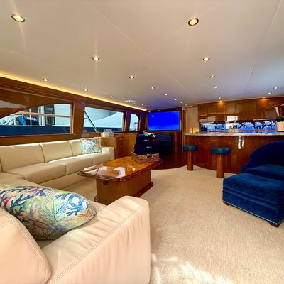 Doc Z Yacht 13