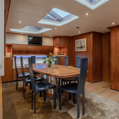 Nylec Yacht 15